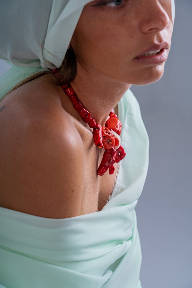 RED WAVE - Bianca Batzco