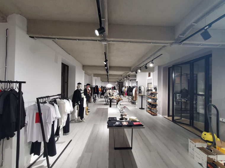 Maiastra concept space interior